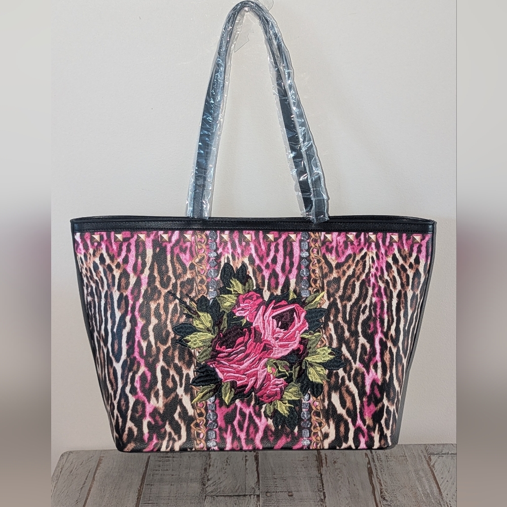 Betsey Johnson Embroidered Patch Tote/Leopard Print - Picture 7 of 7